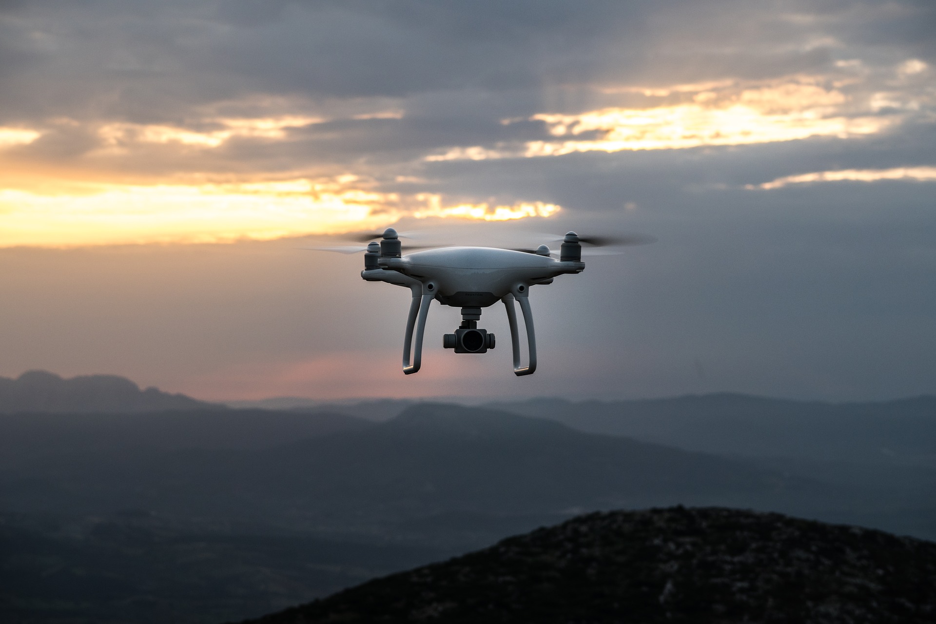 Sistema Aeromobile a Pilotaggio Remoto