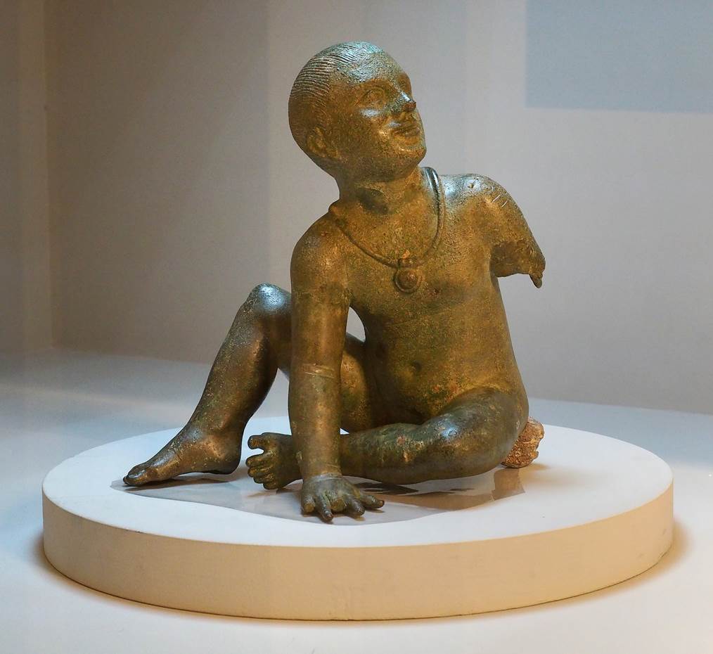 Statua in bronzo di Tagete (conservata ai Musei Vaticani)