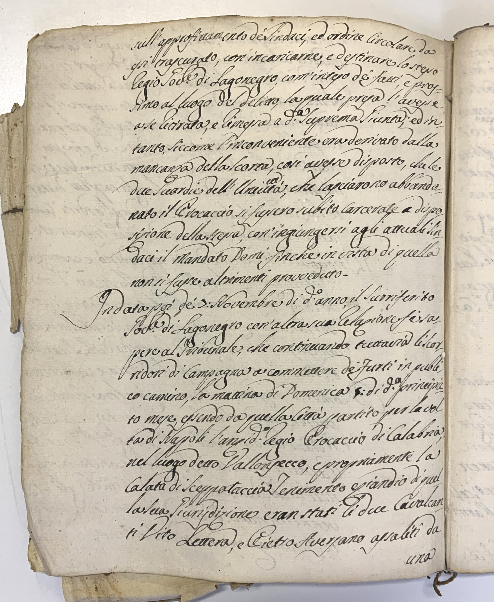 Relazione del governatore della città di Lagonegro al tribunale della città di Matera  del 7 novembre 1786 per il furto avvenuto il 5 novembre precedente
