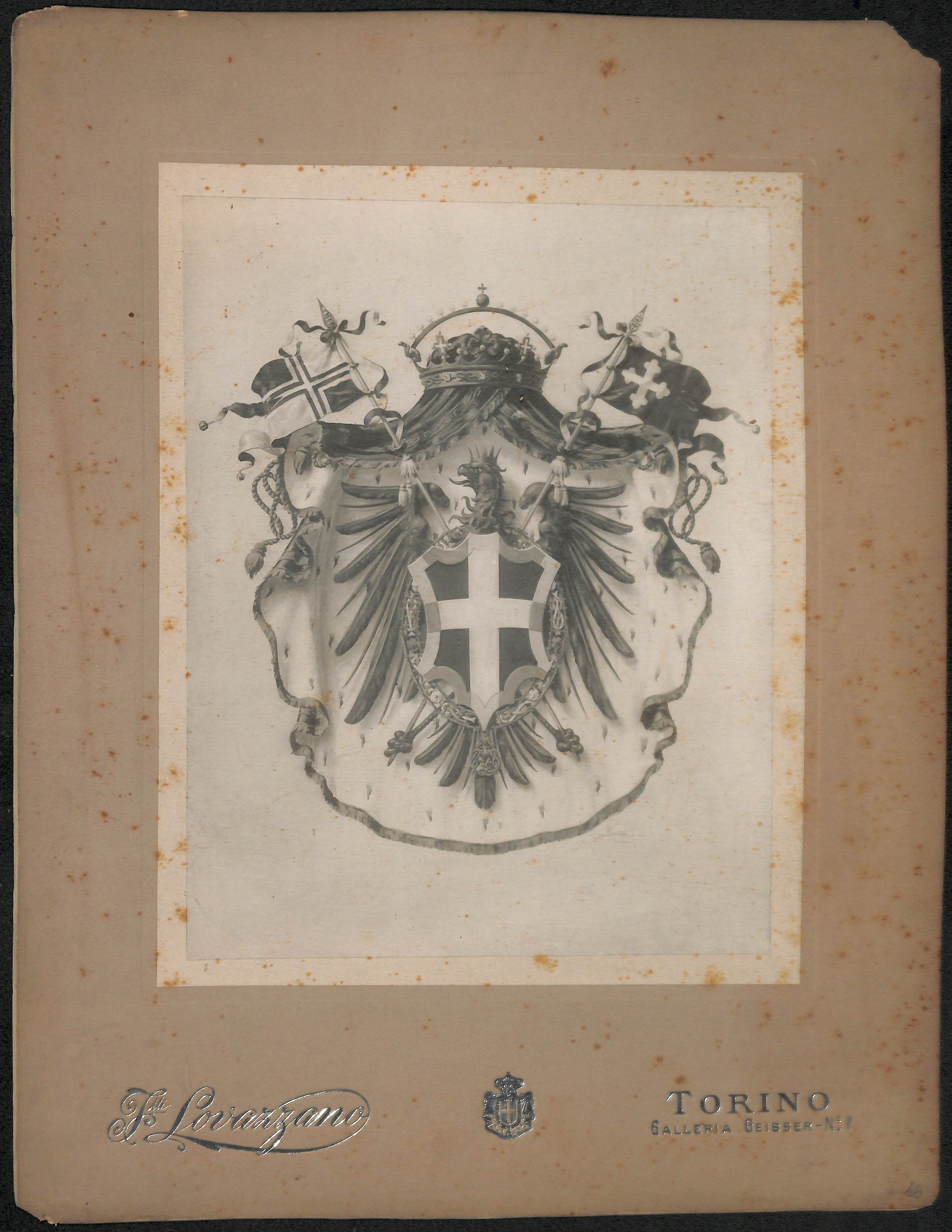 Stemma di Vittorio Emanuele di Savoia Aosta, conte di Torino - bozzetto, inizio XX secolo. Tempera su carta, attribuibile ad Adolfo Dalbesio. Archivio di Stato di Torino, Archivio Musy, mazzo 17, fasc. 6, Fotografie e disegni di stemmi della Real Casa.