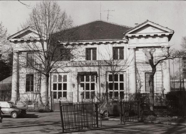 La palazzina prima dei bombardamenti