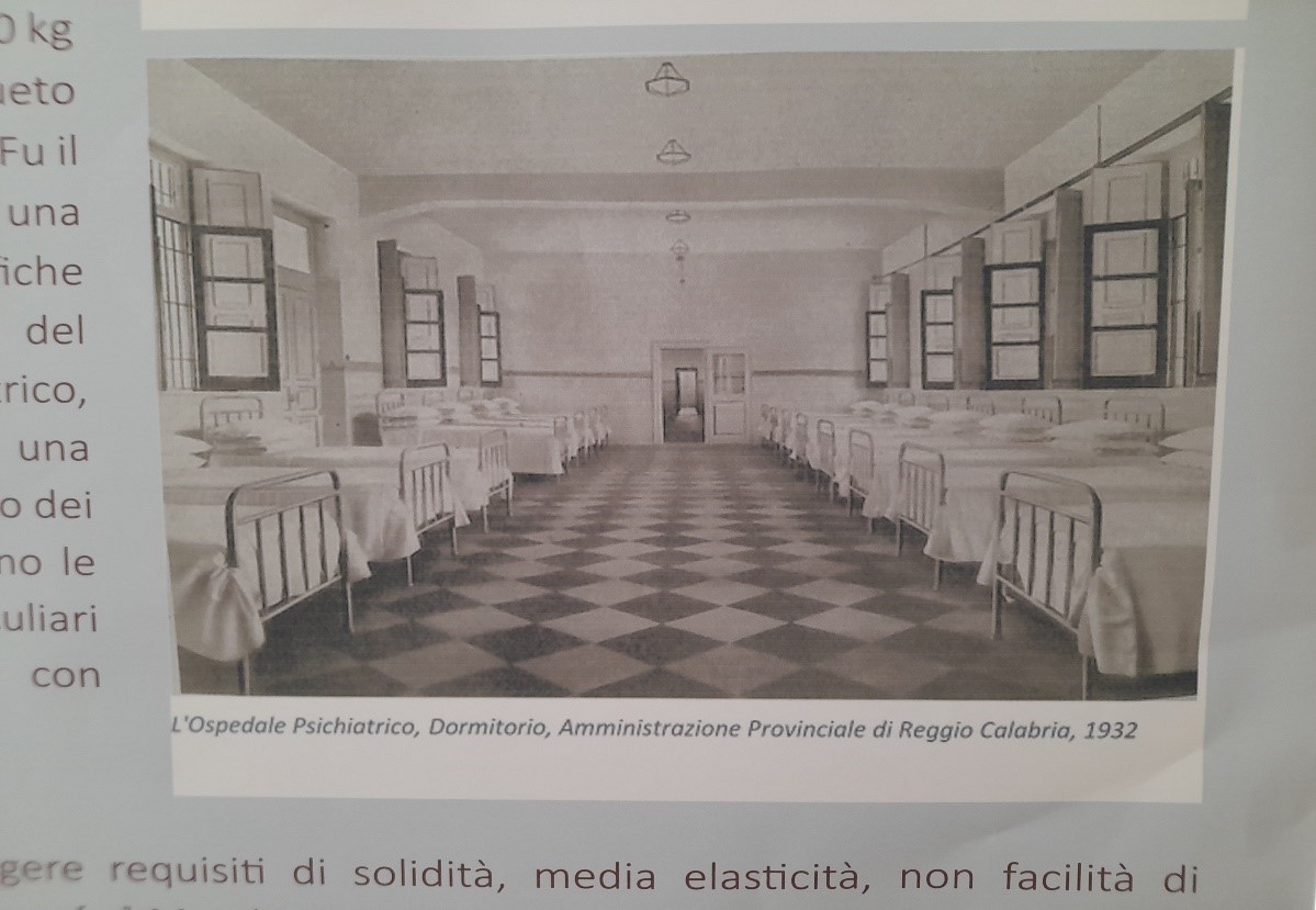 Dormitorio dell’Ospedale Psichiatrico Provinciale, Amministrazione provinciale, 1932