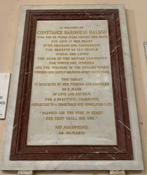 Lapide in memoria di Lady Haldon nella Chiesa Anglicana Christ Church a Napoli