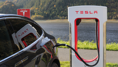 Entrepreneurship and Innovation: Lessons Learned from Tesla Company Entrepreneurship and Innovation: Lessons Learned from Tesla Company