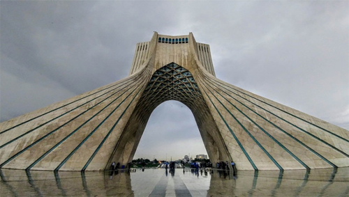 Iran, cristiani arrestati per aver celebrato il Natale Iran, cristiani arrestati per aver celebrato il Natale
