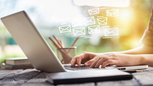 Diffamazione - Cassazione Penale: integra il reato di diffamazione l’invio per conoscenza a più destinatari di email contenenti offese Diffamazione - Cassazione Penale: integra il reato di diffamazione l’invio per conoscenza a più destinatari di email contenenti offese