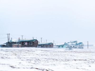 La bufera sovrasta il villaggio nativo di Kaktovik