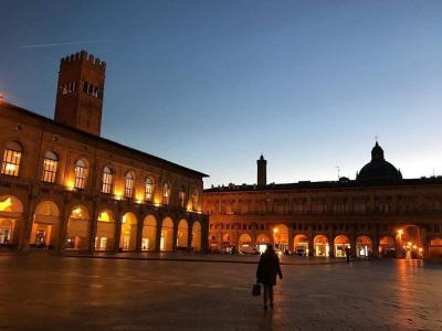 Piazza maggiore, Bologna