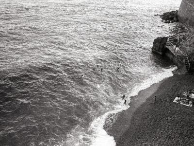 il bagno in estate_Ilford HP5 Plus_scansione da negativo_annalisa bombarda photographer