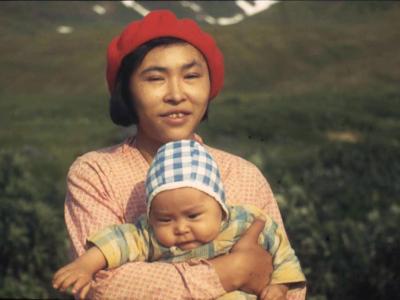 Indigeni russi aleutini (pic Malcolm Greany, Aleut woman, Attu, 1941)