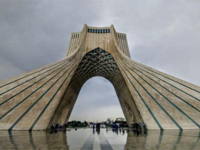Iran, cristiani arrestati per aver celebrato il Natale Iran, cristiani arrestati per aver celebrato il Natale